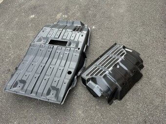 SPODNÍ KRYT MOTORU MITSUBISHI L200