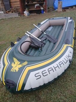 Nafukovací člun Seahawk 4