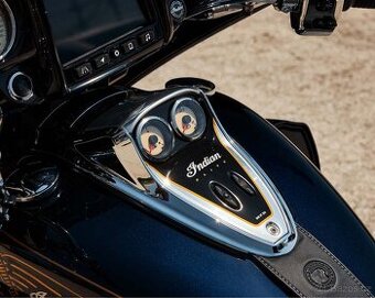 Prodám přídavné budíky Indian Roadmaster Elitě - 1