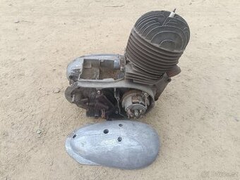 Motor na motocykl jawa čz 125 175 355 356 450 polomotor