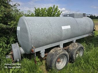 Nádrž ,lejta,napáječka 5000l pozink - 1