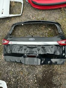 Ford S-Max zadní dveře