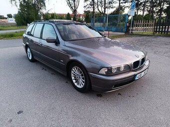 BMW E39 520i 125KW