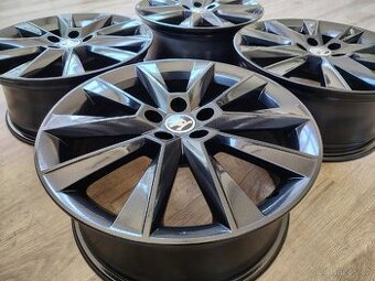 Alu kola 5x100 R17 Savio - Škoda Fabia III, Rapid