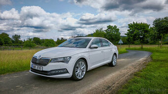 Škoda SUPERB Liftback III 3 2.0 TDI Style Plus Matrix DPH