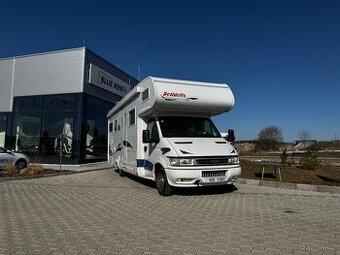 Dethleffs A8000 Iveco 2,8l, teplovodní topení ALDE