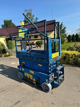 Genie GS-1932 Electric Scissor Lift, 7.8m - 1