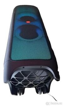 Jbl partybox 1000 . Výkon RMS 1100 wattů