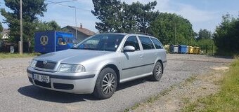 Octavia 1.6 Tour r.v. 2009, 75 kW