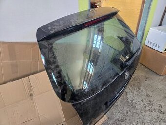 Volkswagen Golf 5, 6 kombi zadní kapota