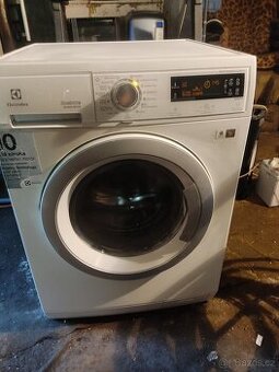 parní pračka Electrolux,9kg,0-1600 ot.A+++