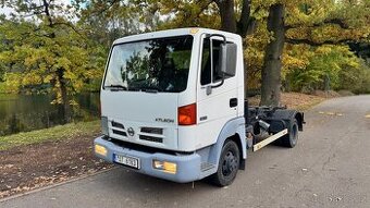 Nissan Atleon 56.13 – nosič kontejnerů