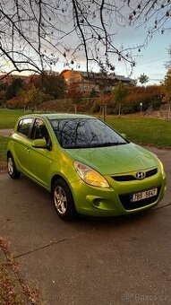 Hyundai i20 1,2 57 kW 2011, STK 03/27