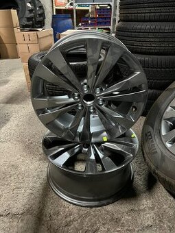 Sada disků MB Xclasse 18“