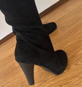 Semisove kozacky Bata - vel. 40