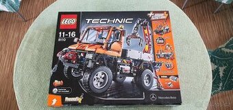 LEGO® Technic 8110 Mercedes-Benz Unimog U 400