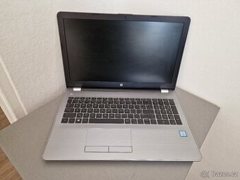 Notebook HP 250 G6 na filmy internet kancelářské práce atd