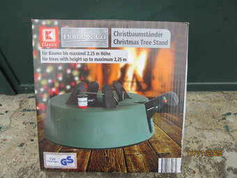 Stojanek na vanočni stromeček