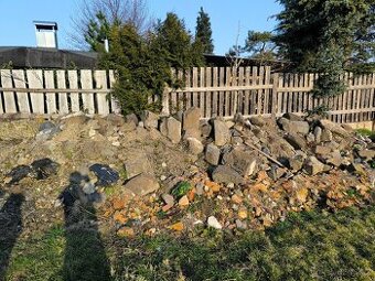 Daruji kamení a cihly