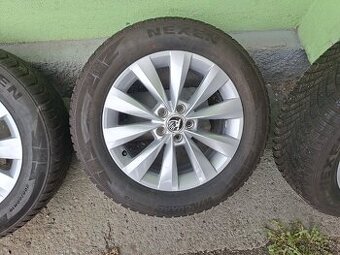 Alu kola Škoda s pneu 205 x 60 x 16