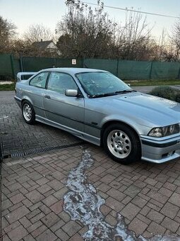 Bmw e36 320i samosvor