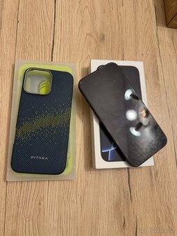 iPhone 16 Pro Max 256GB, černý titan