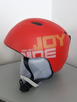 Dětská helma na lyže