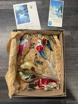 Retro vánoční ozdoby na skřipci – ptáčci a figurka (ČSSR) - 1