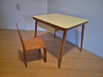 Retro stolek s židličkou