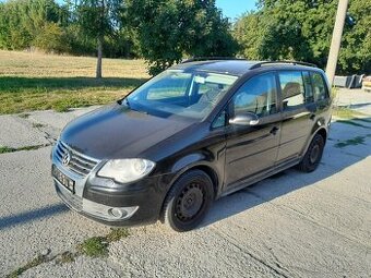 Vw Touran 1,4 tsi 110kw - náhradní díly