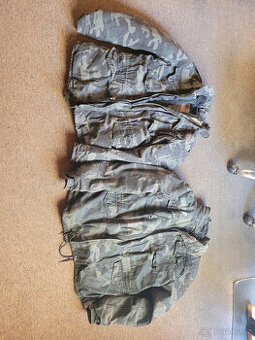 Zimní, třísezóní bunda Surplus s&t 75 black camo vel. S a L