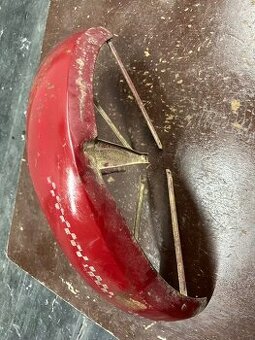 Predám zachovalý predný blatík JAWA 350/634 ČZ 350/472