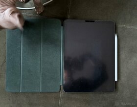 Apple iPad Air (2020) 64GB vesmírně šedý+pencil+apple kryt