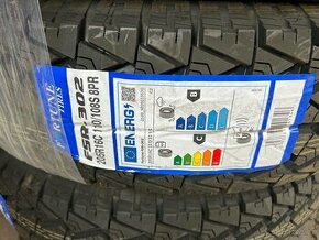 205/80R16 C Universální  Ofroad pneu