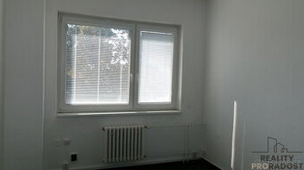 Pronájem kanceláře 30m2 Brněnské Ivanovice