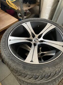 Kola 275/40/20 - 5x127x71,6