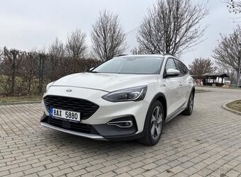 Ford Focus 1.5 EcoBoost Active nové v ČR