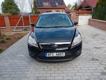 Ford Focus 1.6 TdCi 2010, nový DPF, Android radio