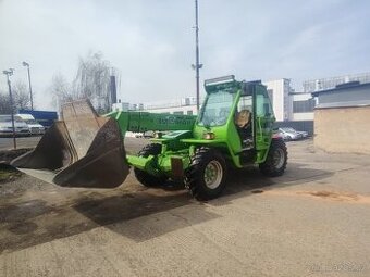 Teleskopický manipulátor Merlo 3512
