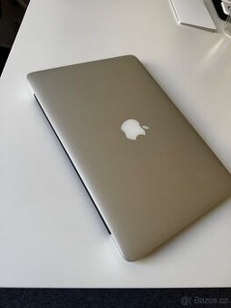 MacBook Pro 13" 2014 2.6 i5, 8GB RAM 250GB SSD
