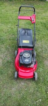 Benzínová sekačka s pojezdem šasí hliníkové motor briggs