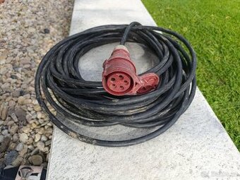 Prodlužovací kabel
