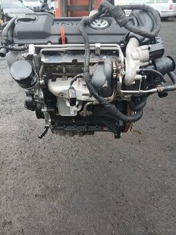MOTOR 1,4TSI 90KW CAXA-CAXC 98000KM TOP STAV..