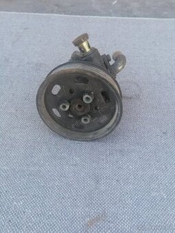 Octavia 1 servo čerpadlo