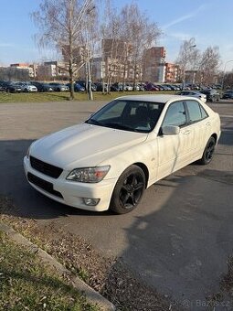 LEXUS IS200 114KW