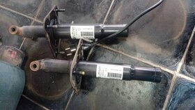 Tlumič nárazů zadní BMW X5 E53 8402331