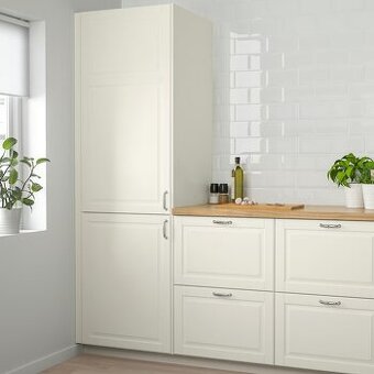 Výprodej částí kuchyně IKEA Method/BODBYN krémová