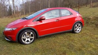 Honda Civic 8G (UFO)