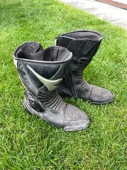 Motorkářské boty Diadora vel. 43