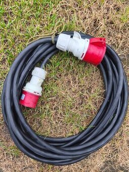 Prodlužovací kabel 380V